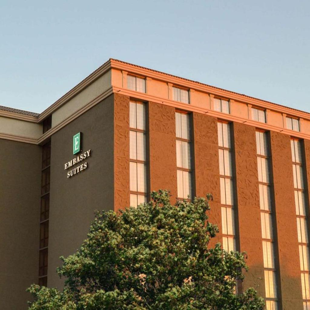 Photograph of Embassy Suites by Hilton Austin Central