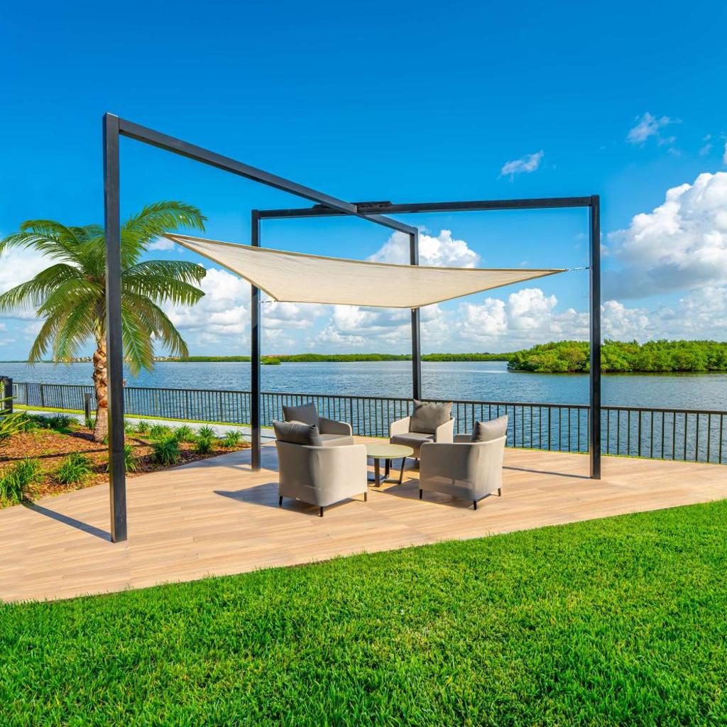 Photograph of DoubleTree by Hilton Tampa Rocky Point Waterfront