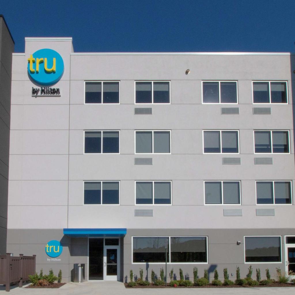 Photograph of Tru By Hilton Norfolk Airport, Va