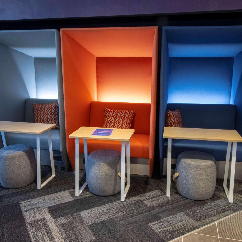 Photograph of Tru By Hilton Norfolk Airport, Va