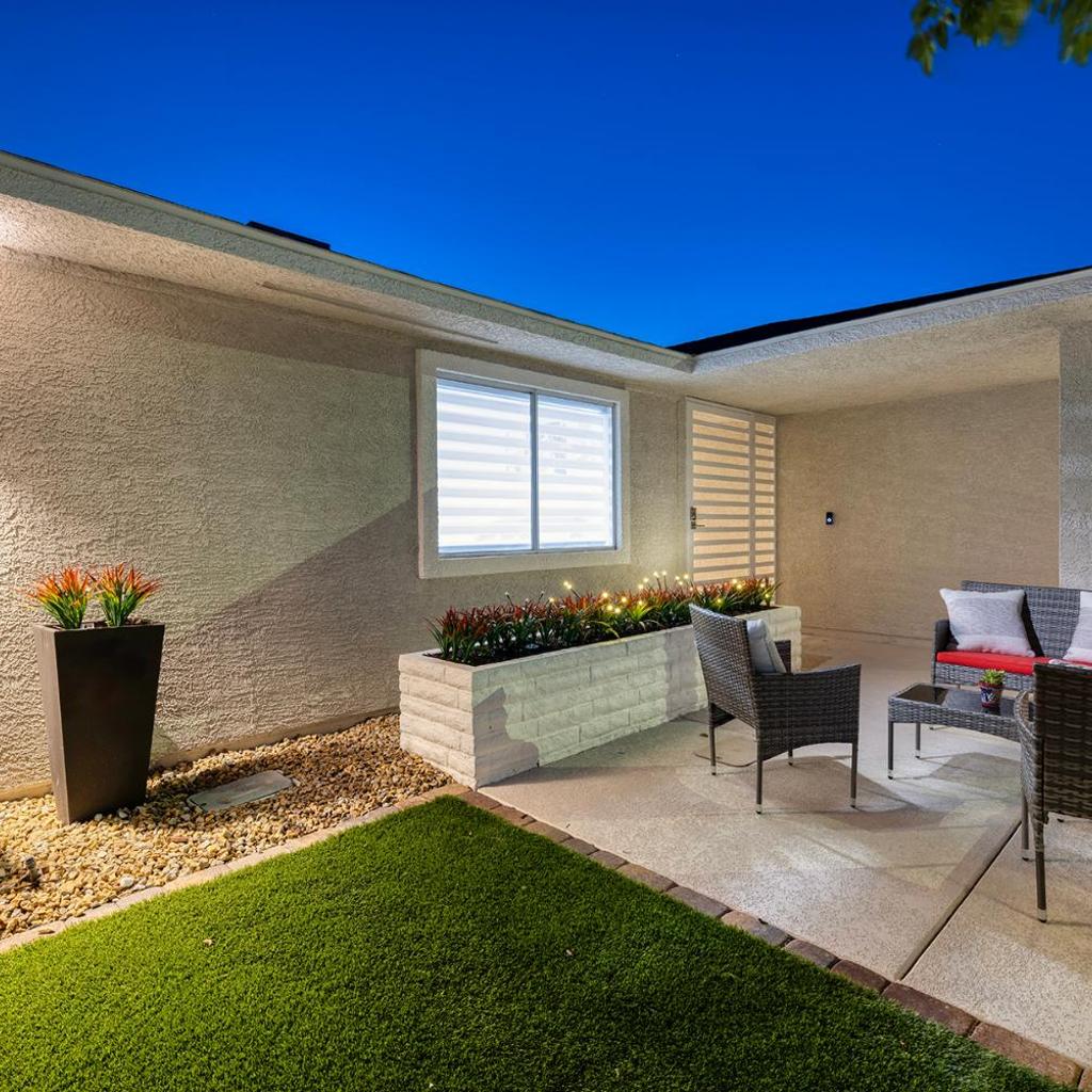 Photograph of Single Story minutes from Summerlin with RV Parking & Dog Friendly