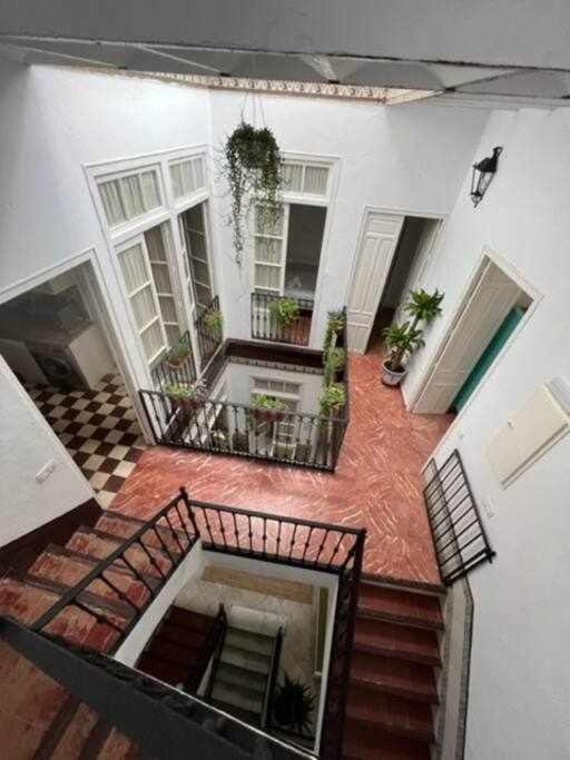 Photograph of Casa palacio del siglo XVIII en centro Sevilla.