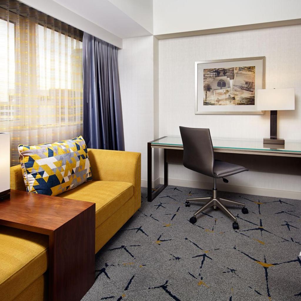 Photograph of Sheraton Gateway Los Angeles Hotel