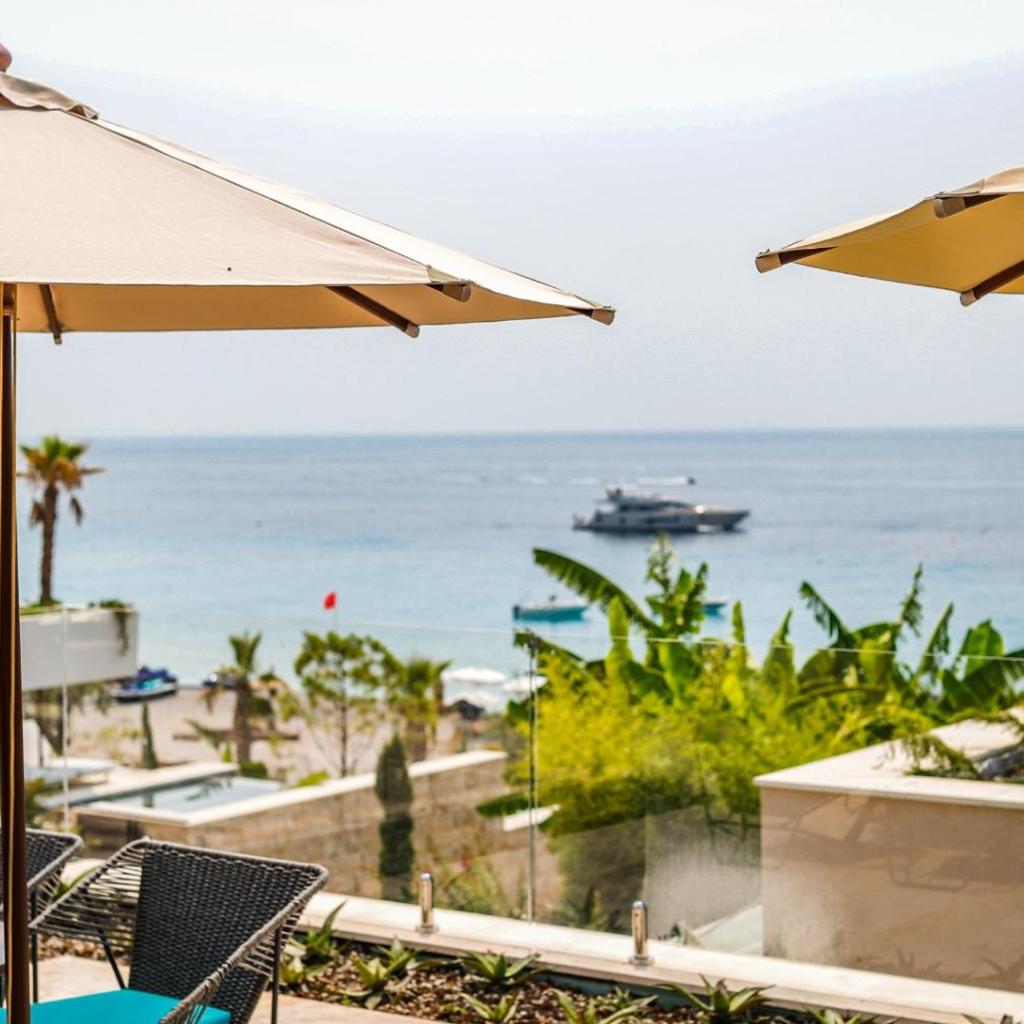 Drymades Inn by Jolly — stylish rooms above the beach