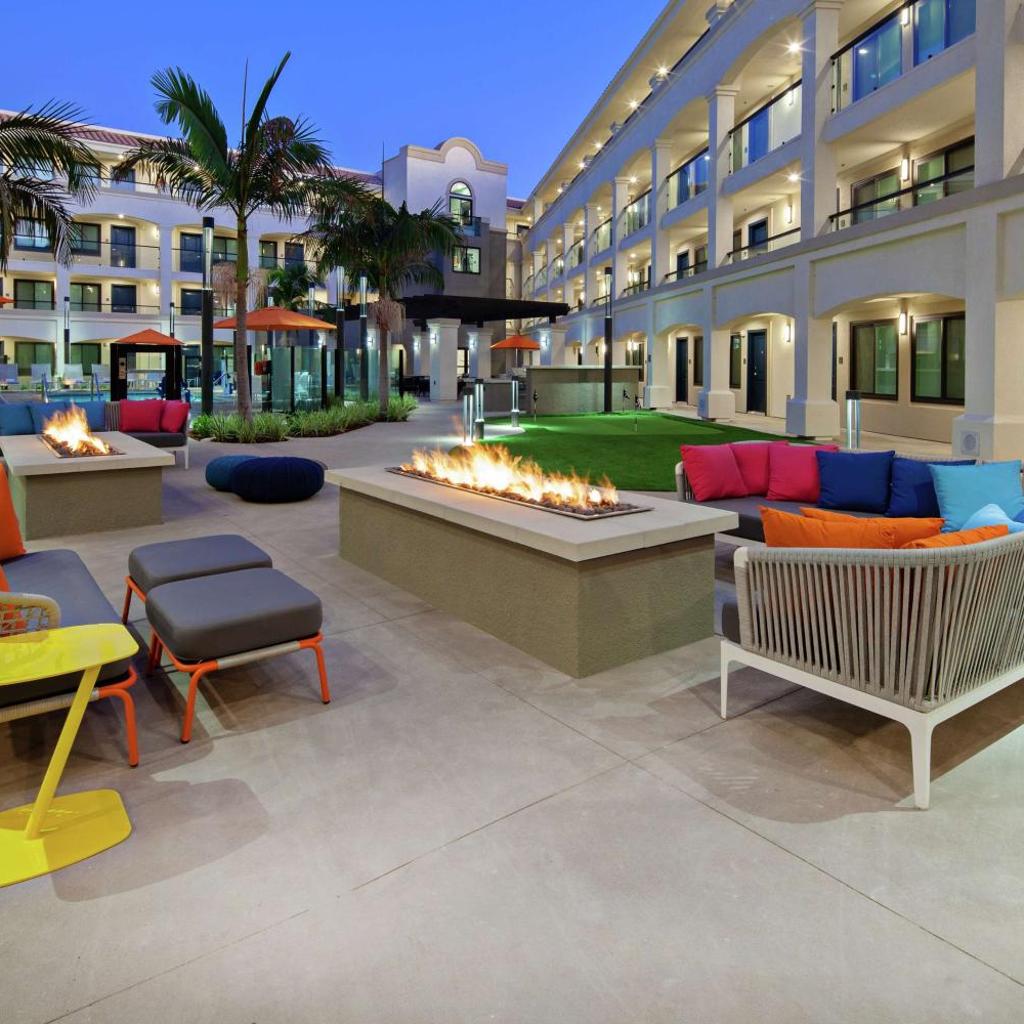Photograph of Homewood Suites By Hilton San Diego Central