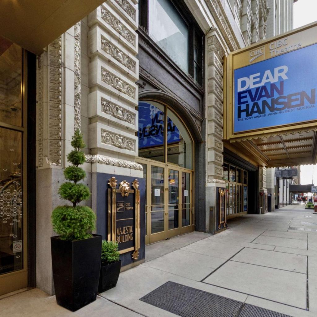 Photograph of Hampton Inn Majestic Chicago Theatre District