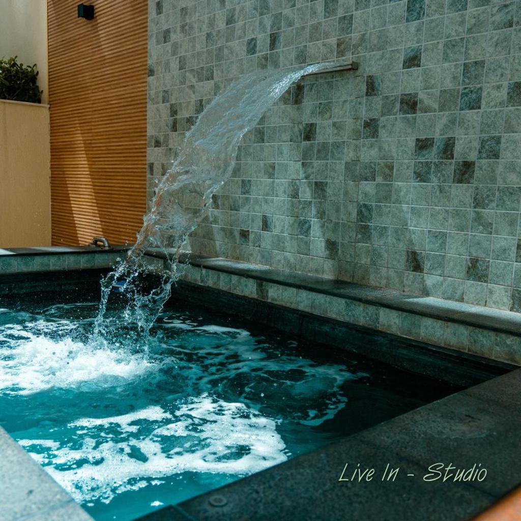 Studio a 100m Cambuí, Bosque, Centro - Home Office, Piscina, Sauna, Jacuzzi, Fitness — foto 8