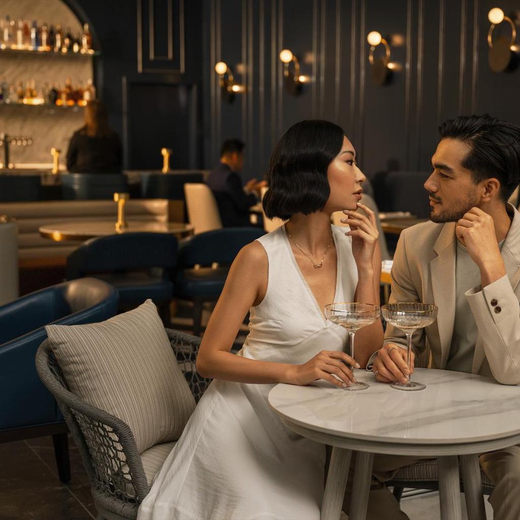 AZUR Legacy Collection Hotel — 