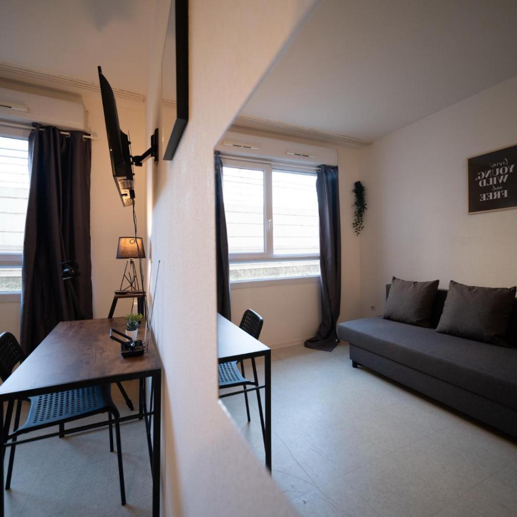 Photograph of Appartement tout équipe wifi à 6 min St Charles
