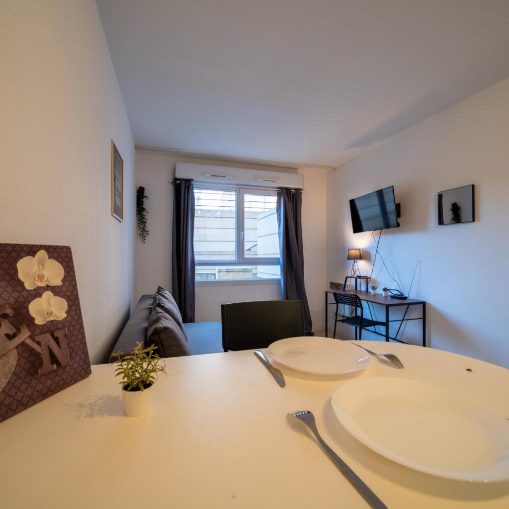Photograph of Appartement tout équipe wifi à 6 min St Charles