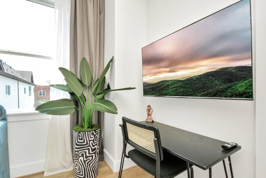 Photograph of The Oasis Checkmate Stunning Rooftop with Views