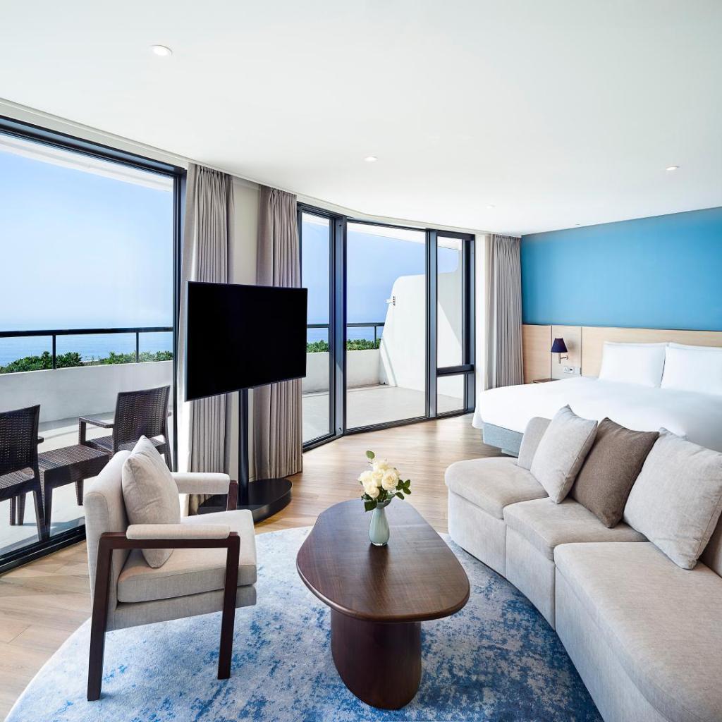 Parnas Hotel Jeju — 