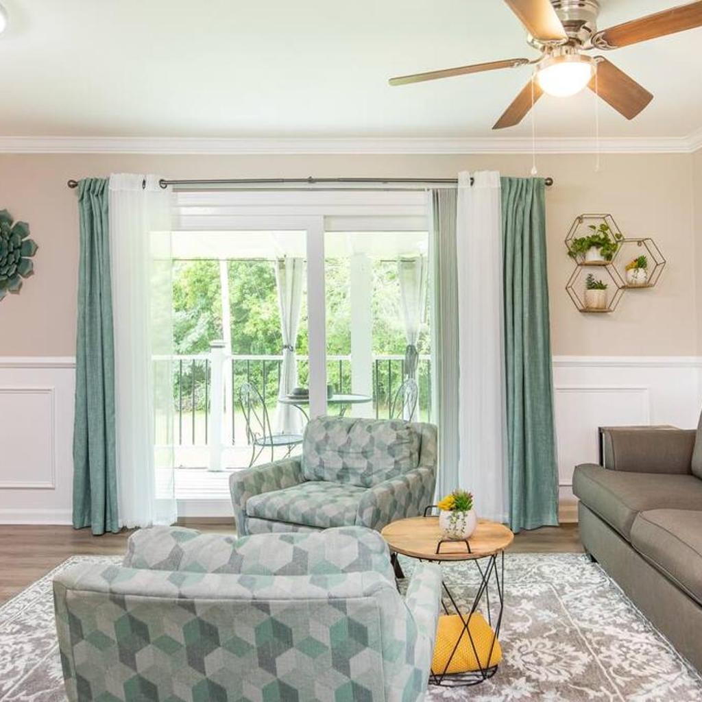 Photograph of 2BD - 5Min to Airport - 3B