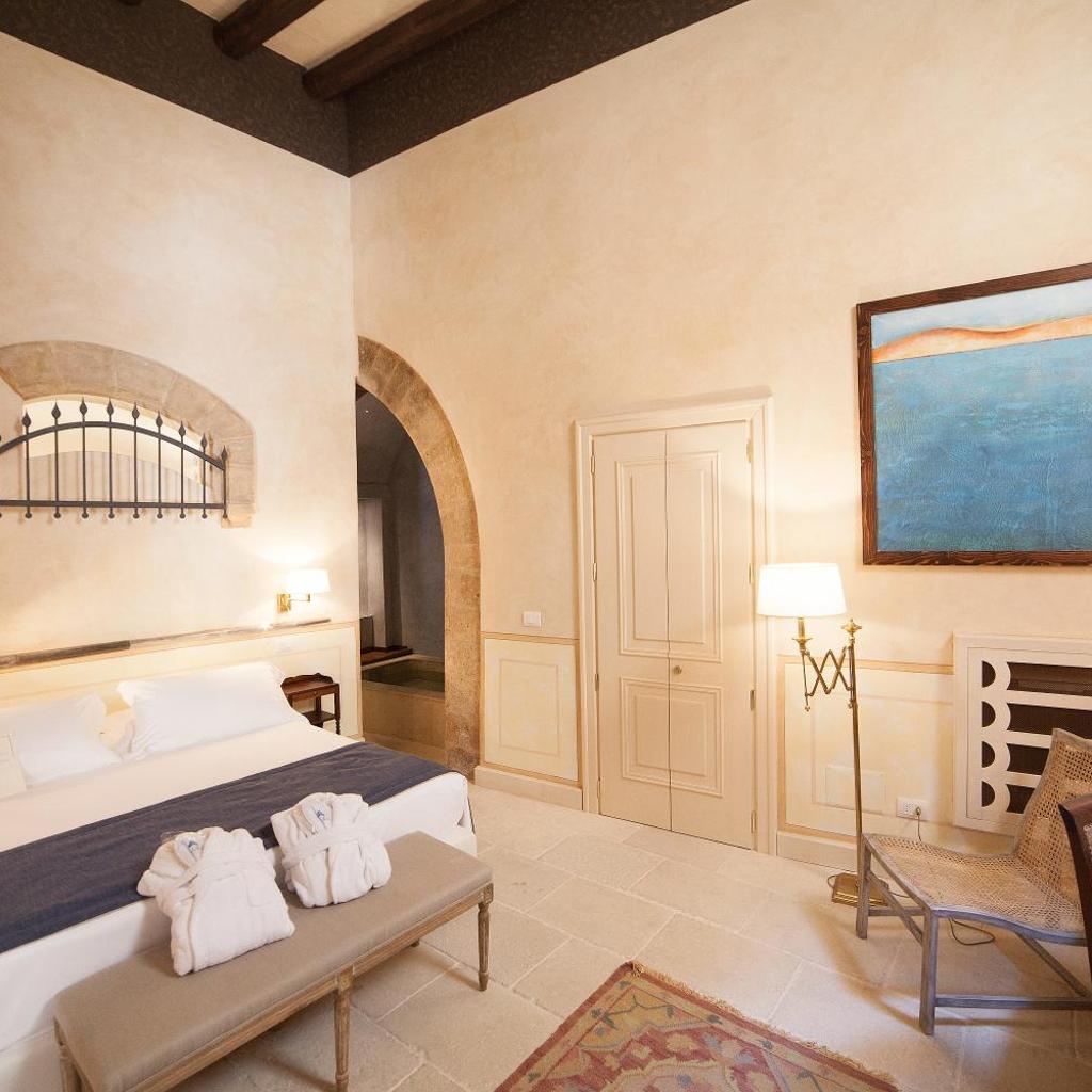 Algilà Ortigia Charme Hotel — 