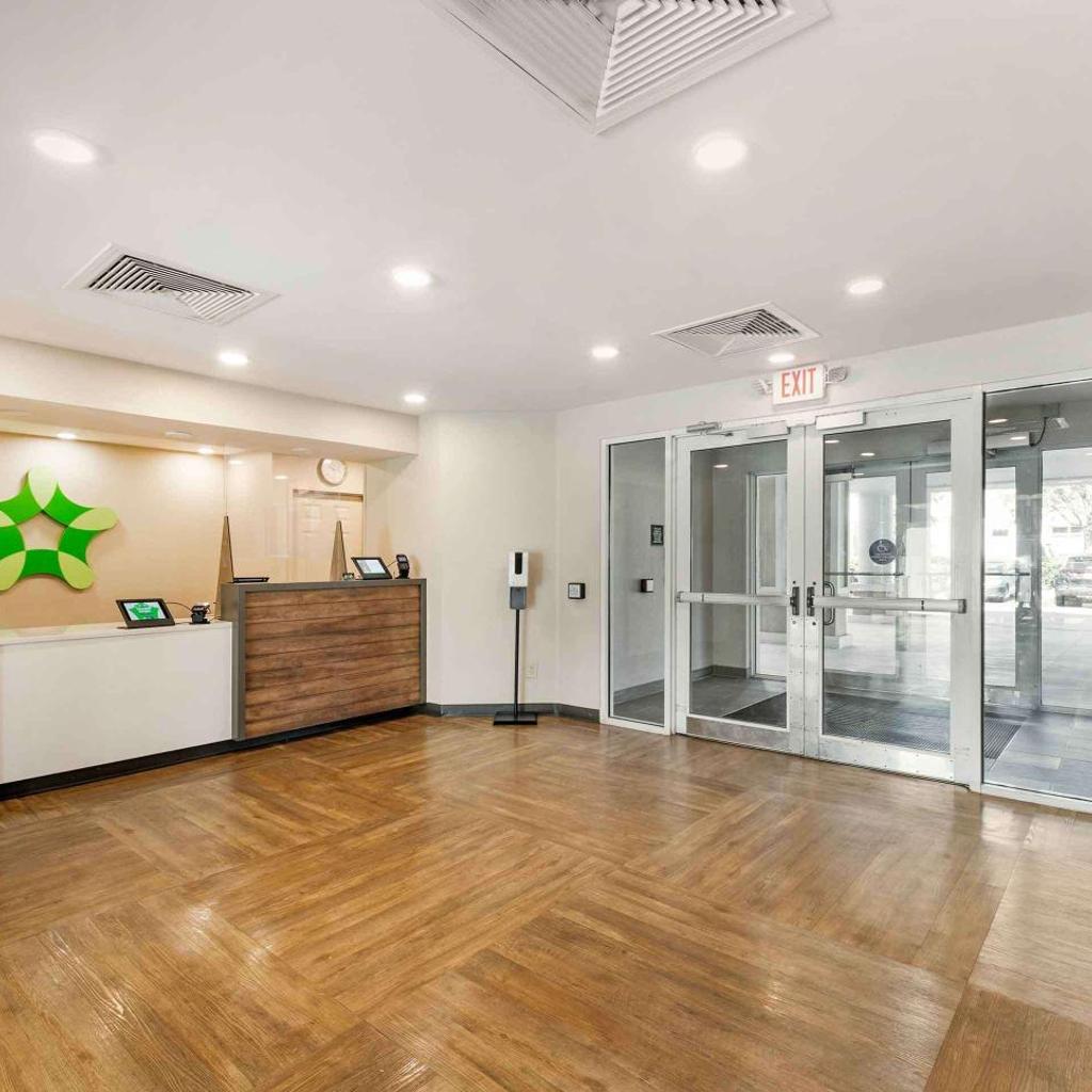 Photograph of Extended Stay America Premier Suites - Miami - Airport - Doral - 25th Street