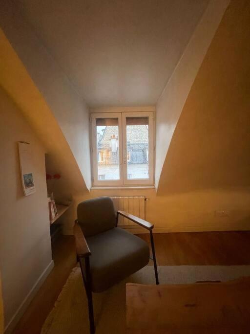Photograph of Magnifique appartement Paris 10ème