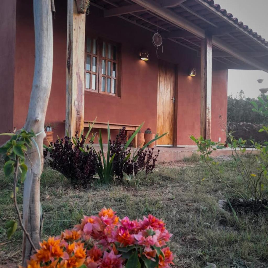 Vila Sincorá - Chalé para 4 pessoas com cozinha a 2 km da portaria da Cachoeira do Buracão — foto 5
