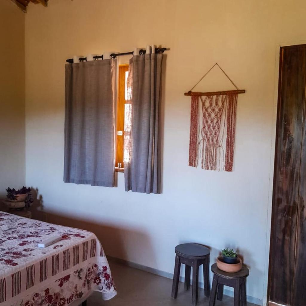 Vila Sincorá - Chalé para 4 pessoas com cozinha a 2 km da portaria da Cachoeira do Buracão — foto 9