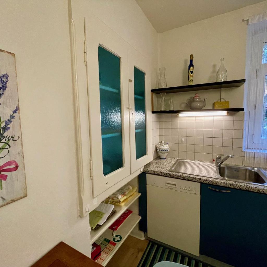 Image 18 - 1912 - Wooden Room apartment - old town