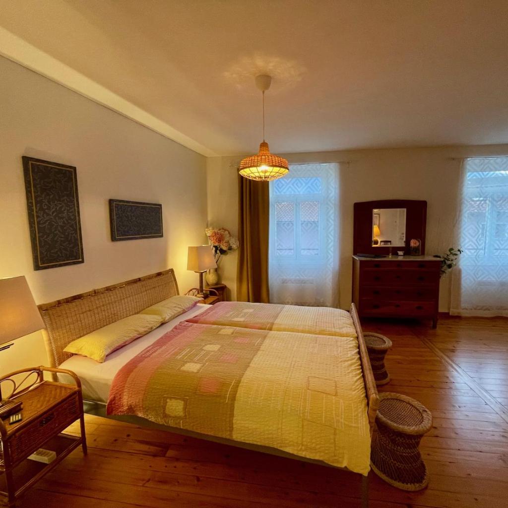 Image 4 - 1912 - Wooden Room apartment - old town