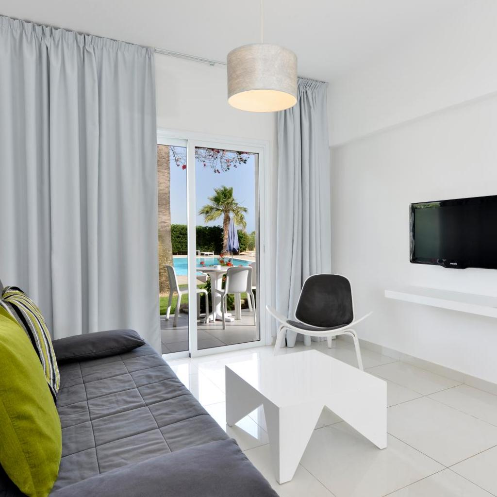 Mon Repos Hotel — 