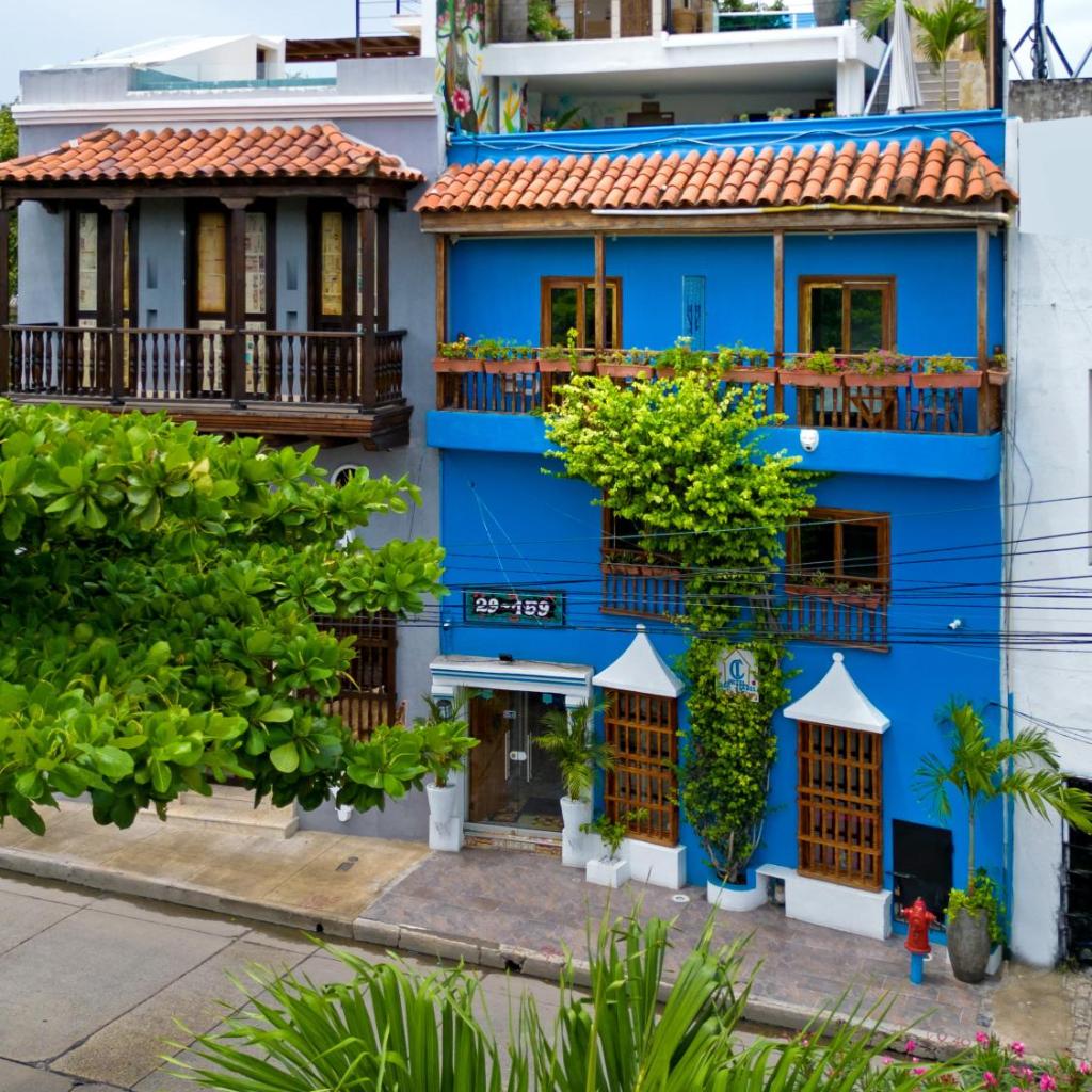 Voilá Signature Casa Isabel — 