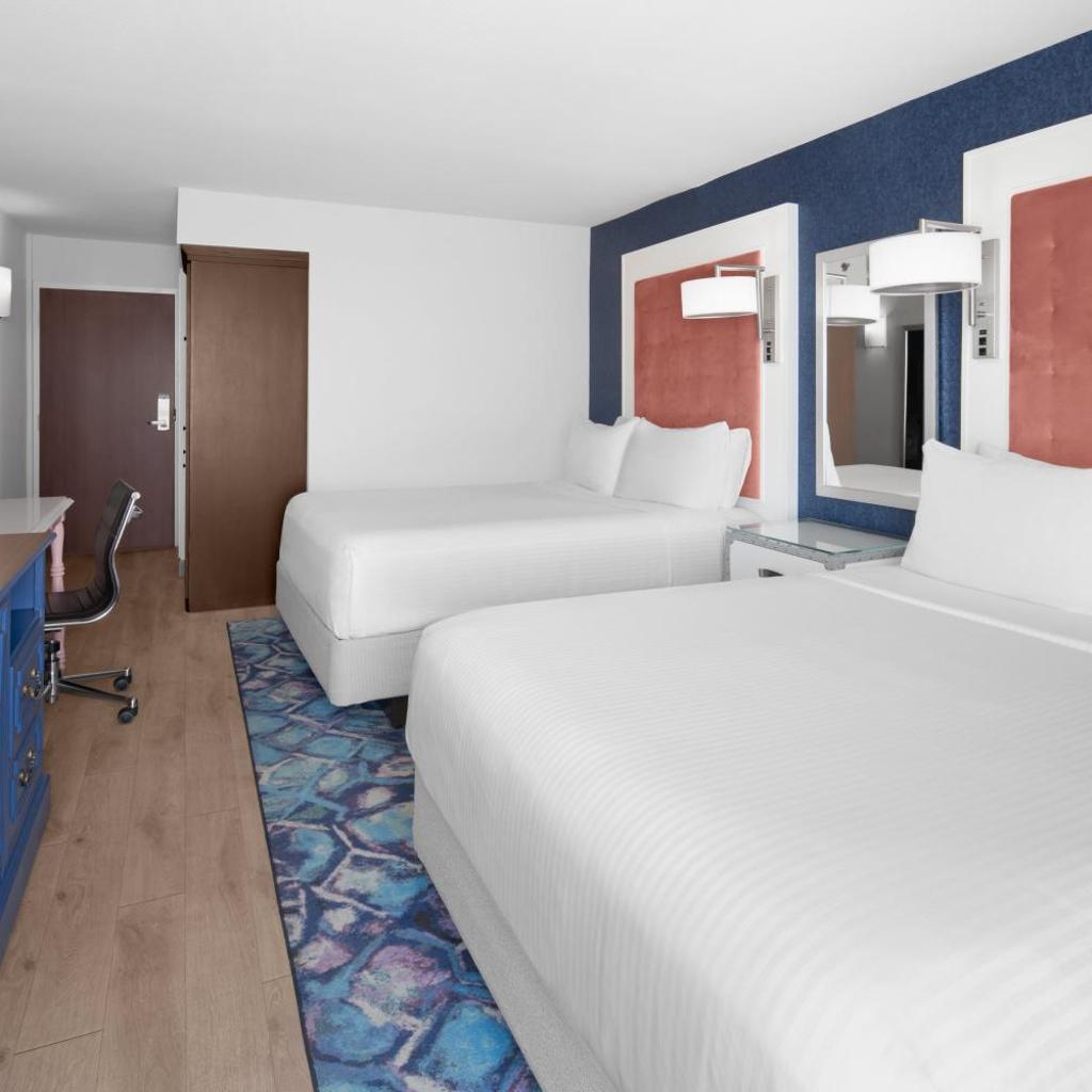 Photograph of Hotel Indigo Mount Pleasant by IHG