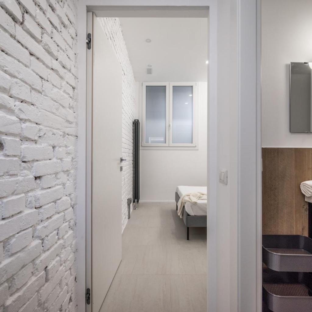 Photograph of JJ6 Loreto-Duomo - Esclusive - Chic - Luxury