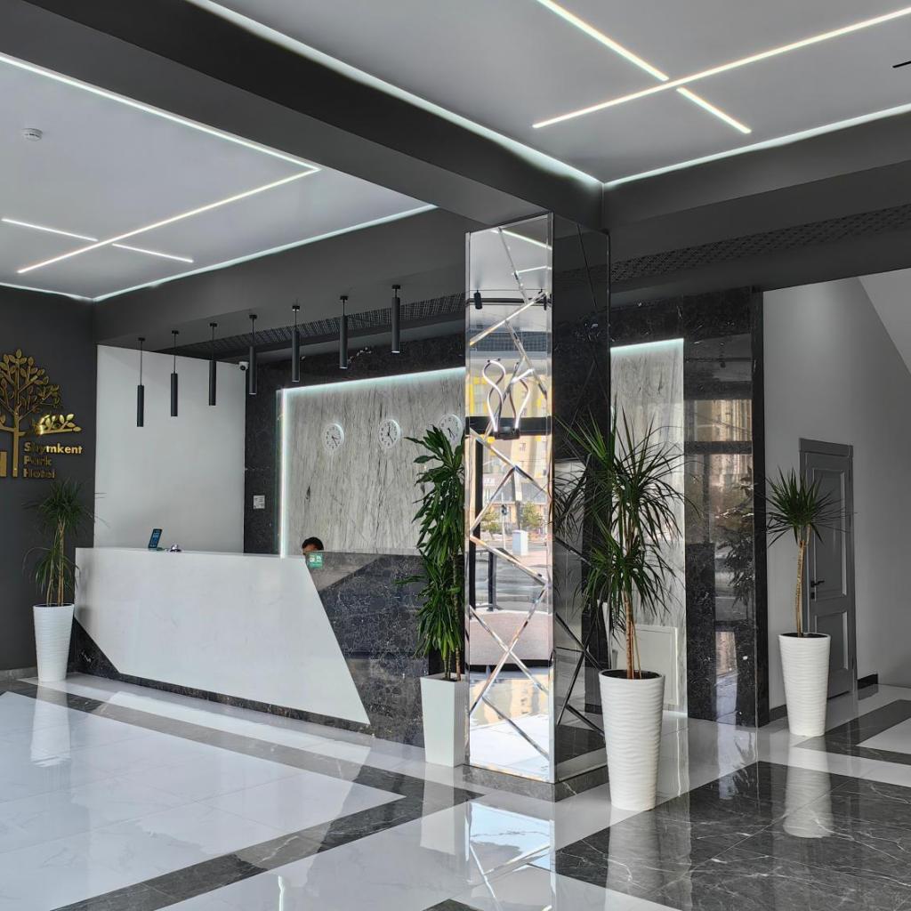 Shymkent Park Hotel — 