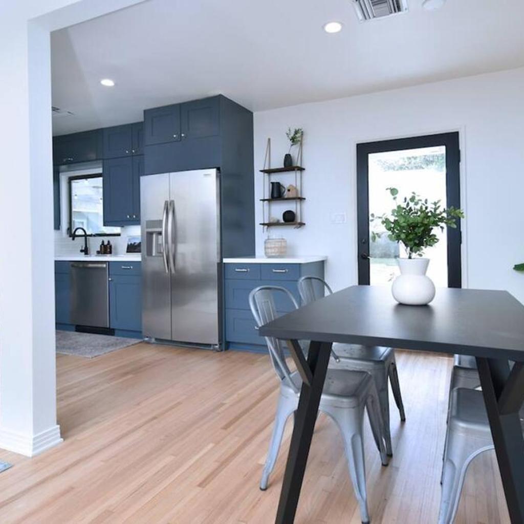 Photograph of Beautiful 3 Bed Home with a Large Back Yard Outdoor Space