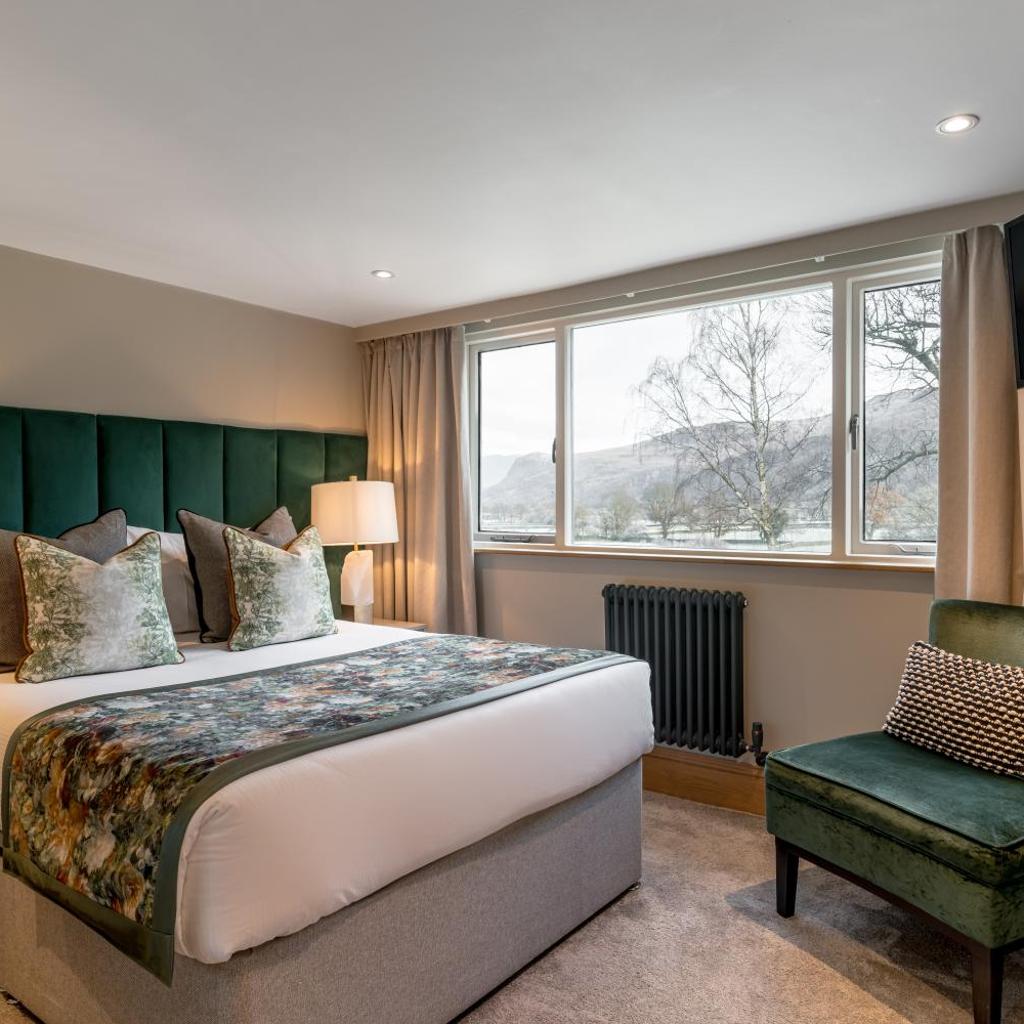 Borrowdale Gates Hotel — 