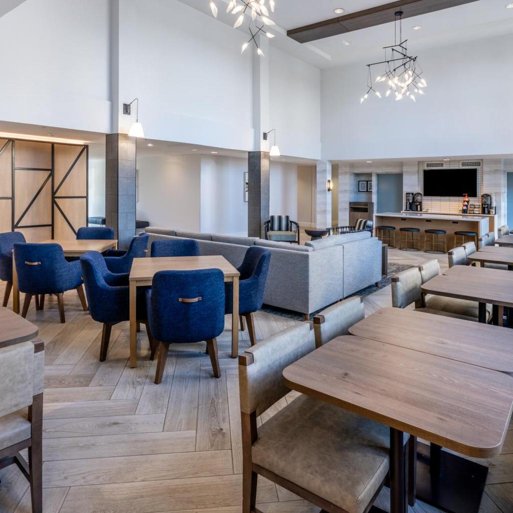 Photograph of Staybridge Suites Denver - Cherry Creek by IHG