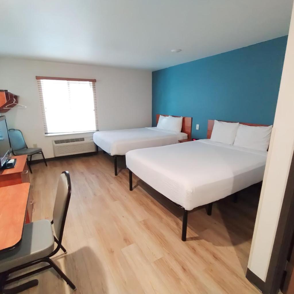 Photograph of WoodSpring Suites Asheville - Biltmore West