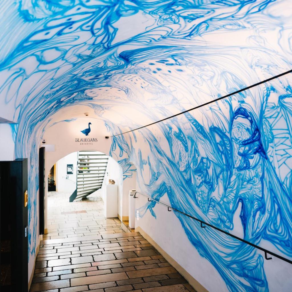 artHotel Blaue Gans — 