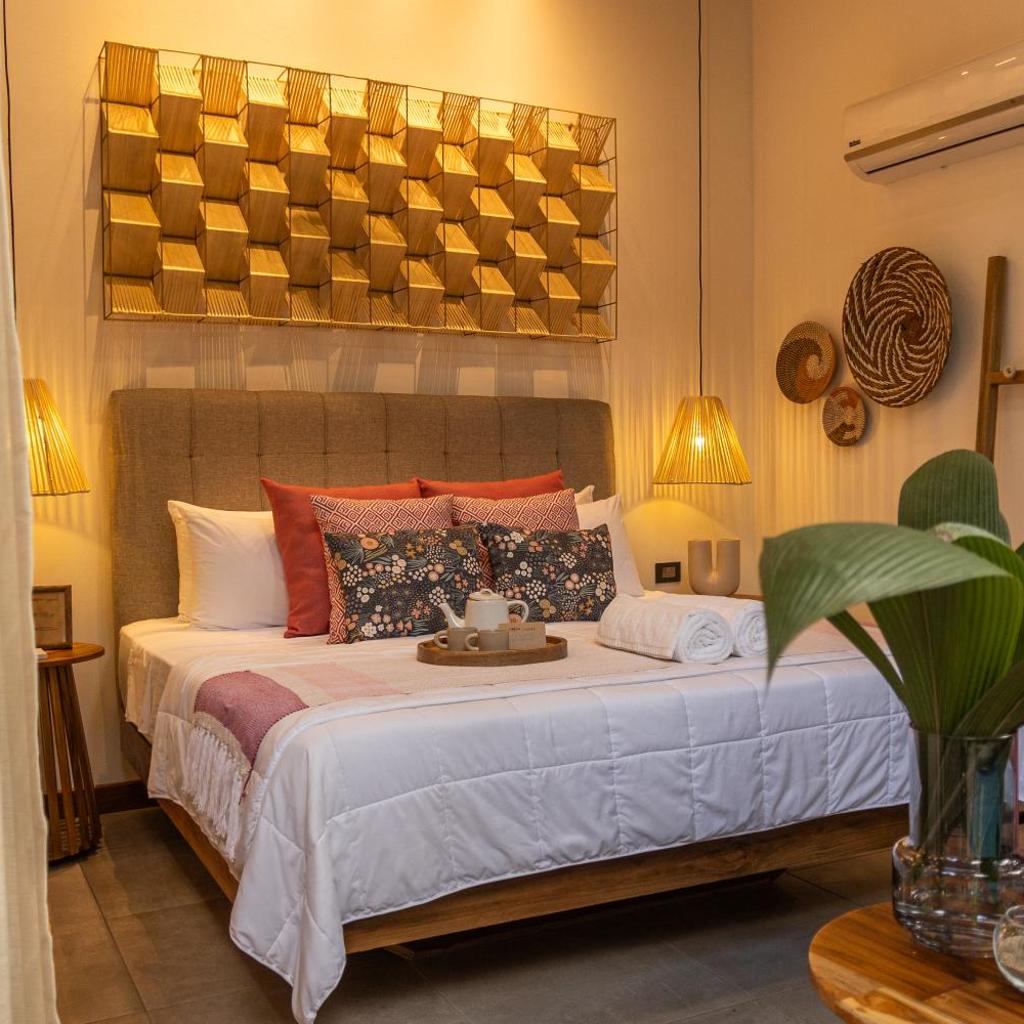 Exōtico Beach Hotel — 