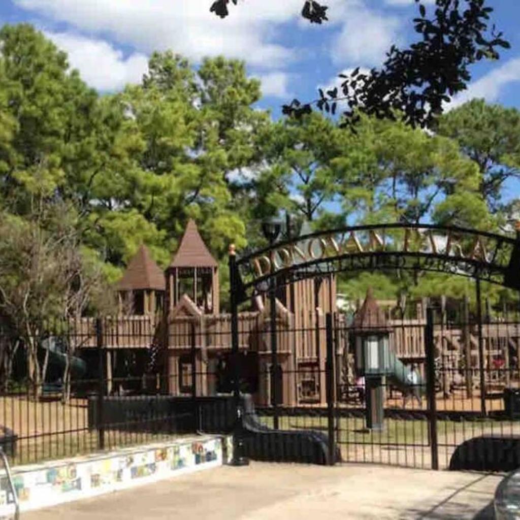 Photograph of The Lou Lou Retreat