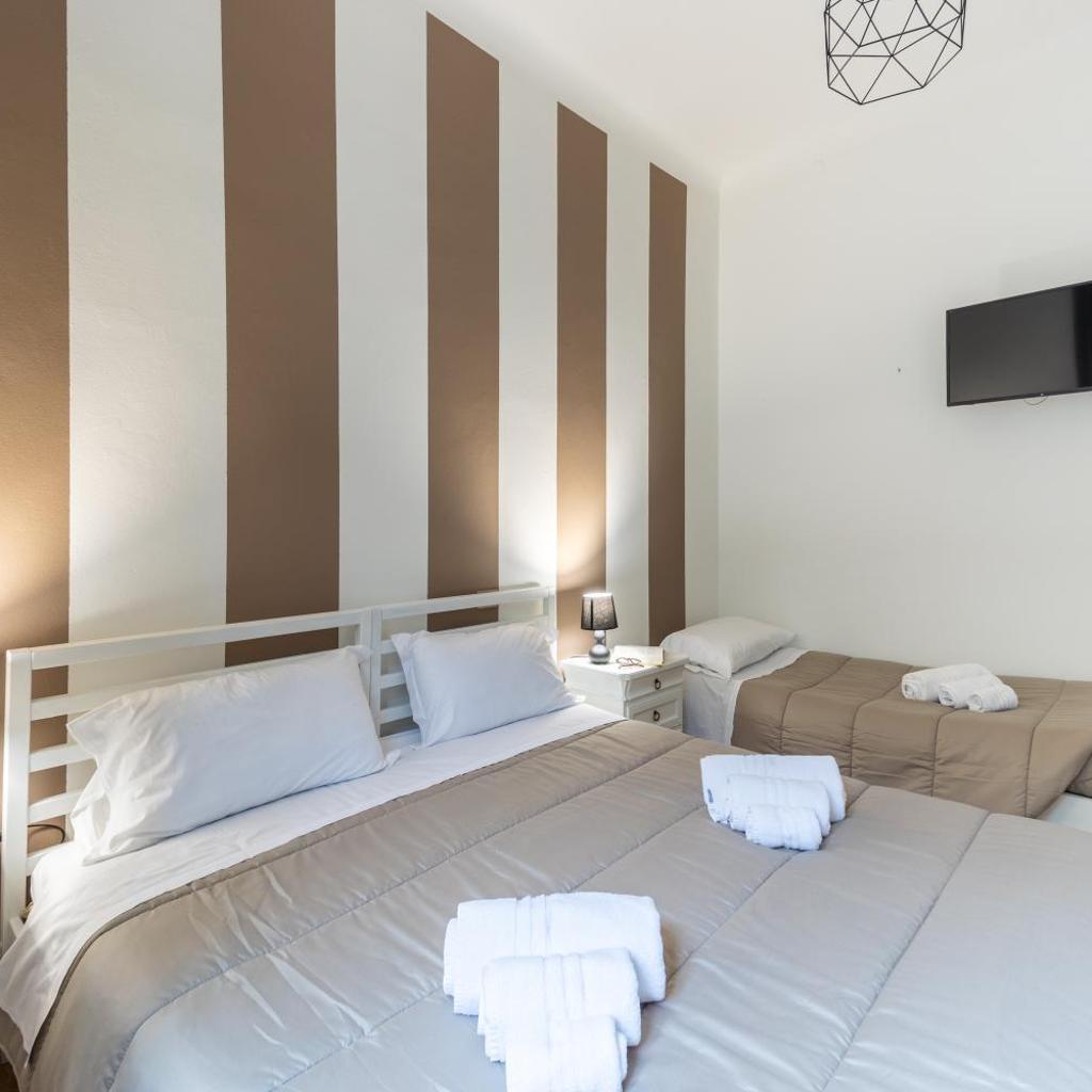 Photograph of Elegant Apt near metro Porta Romana,3 fermate subway-stop a Duomo, WIFI-NETFLIX Free