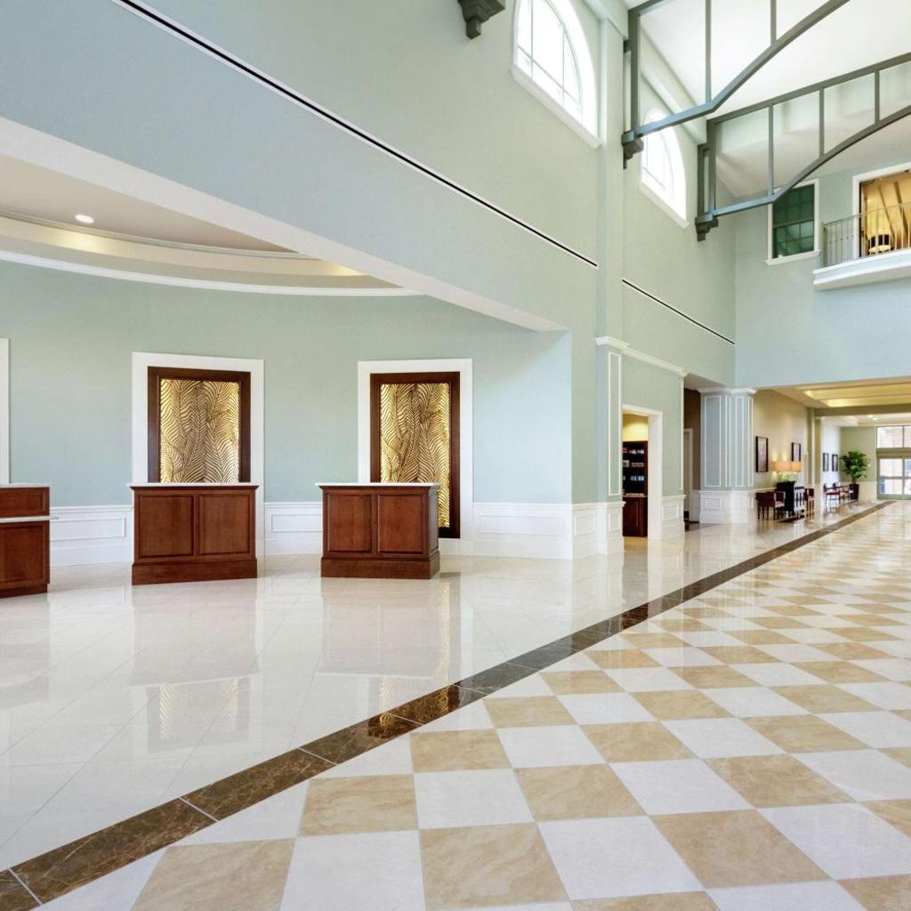 Photograph of Embassy Suites Savannah Historic District