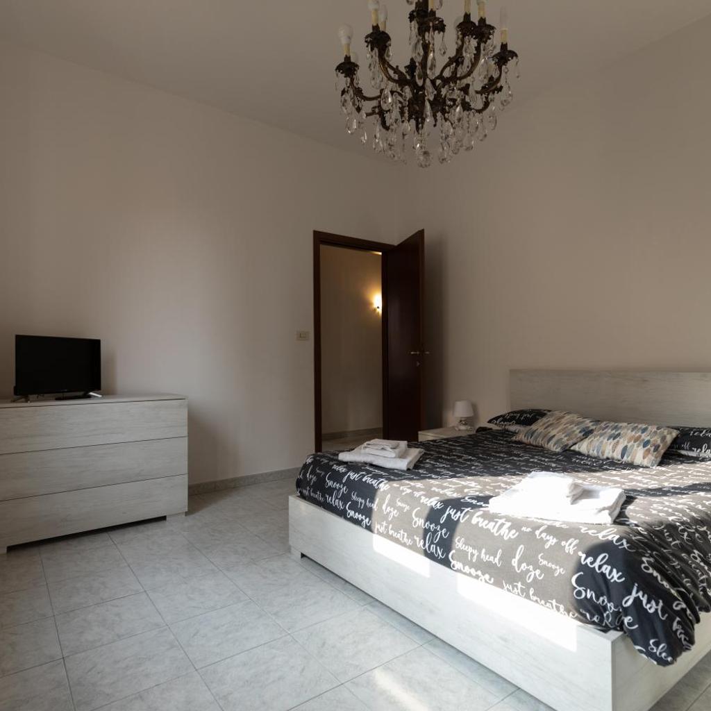 Photograph of M.G. Home 2 a un passo da tutto