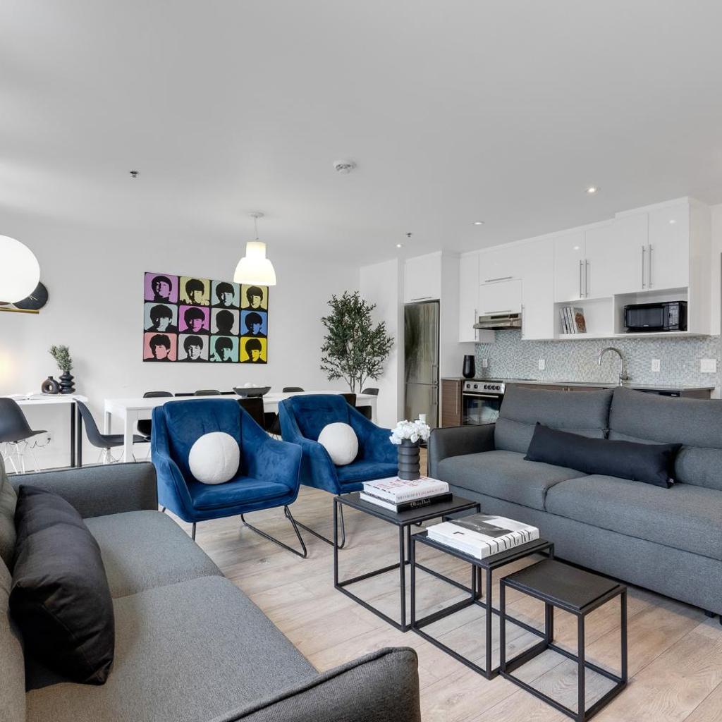 Photograph of LiV MTL Downtown - Spacious Suites Near Sainte-Catherine