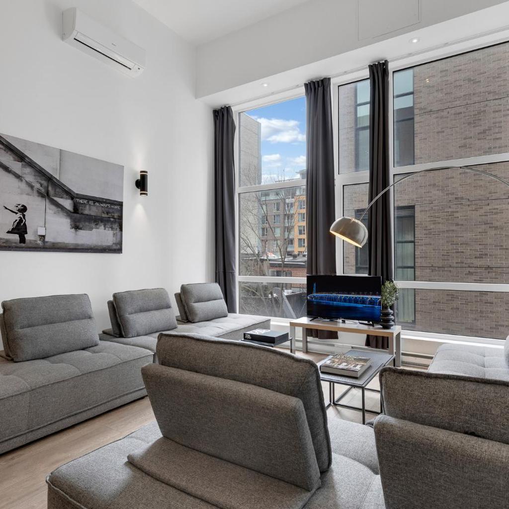 Photograph of LiV MTL Downtown - Spacious Suites Near Sainte-Catherine