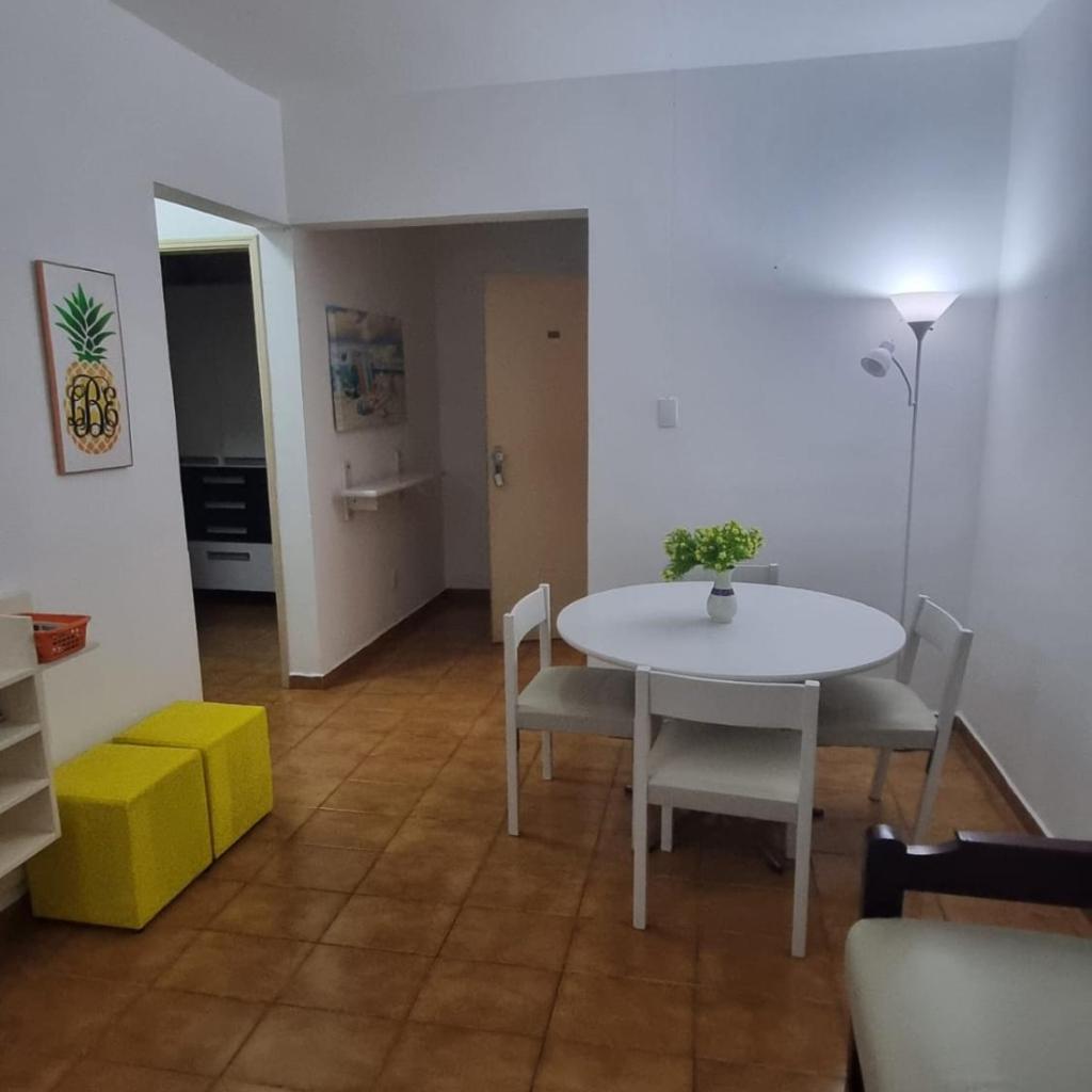 Apto Kampala a 50mt da praia de Pitangueiras - Localização privilegiada no coração do Guarujá 1 minuto da praia! — foto 4