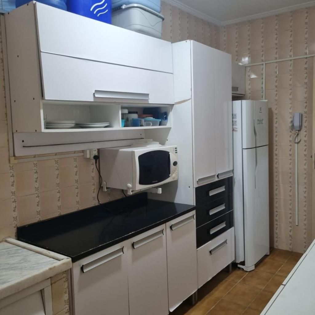 Apto Kampala a 50mt da praia de Pitangueiras - Localização privilegiada no coração do Guarujá 1 minuto da praia! — foto 7