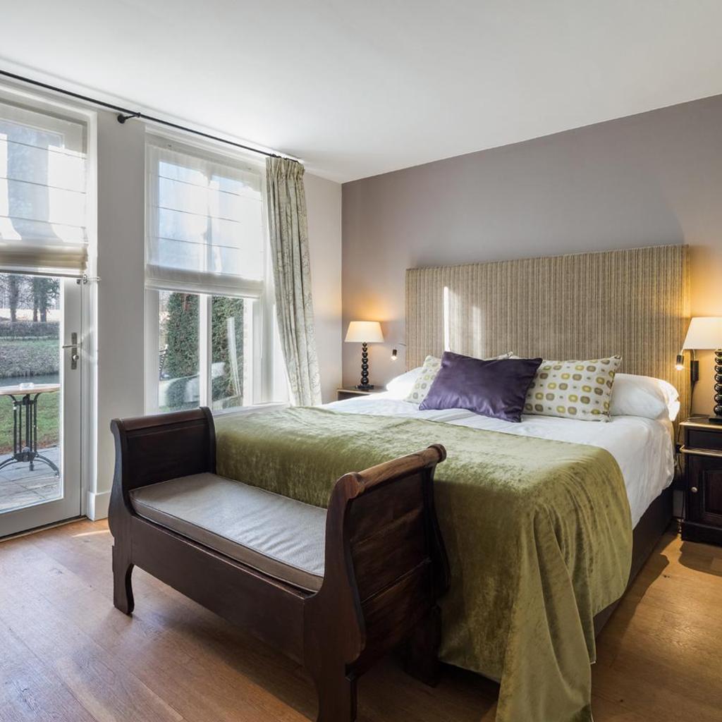 Van der Valk Hotel Kasteel Terworm — 