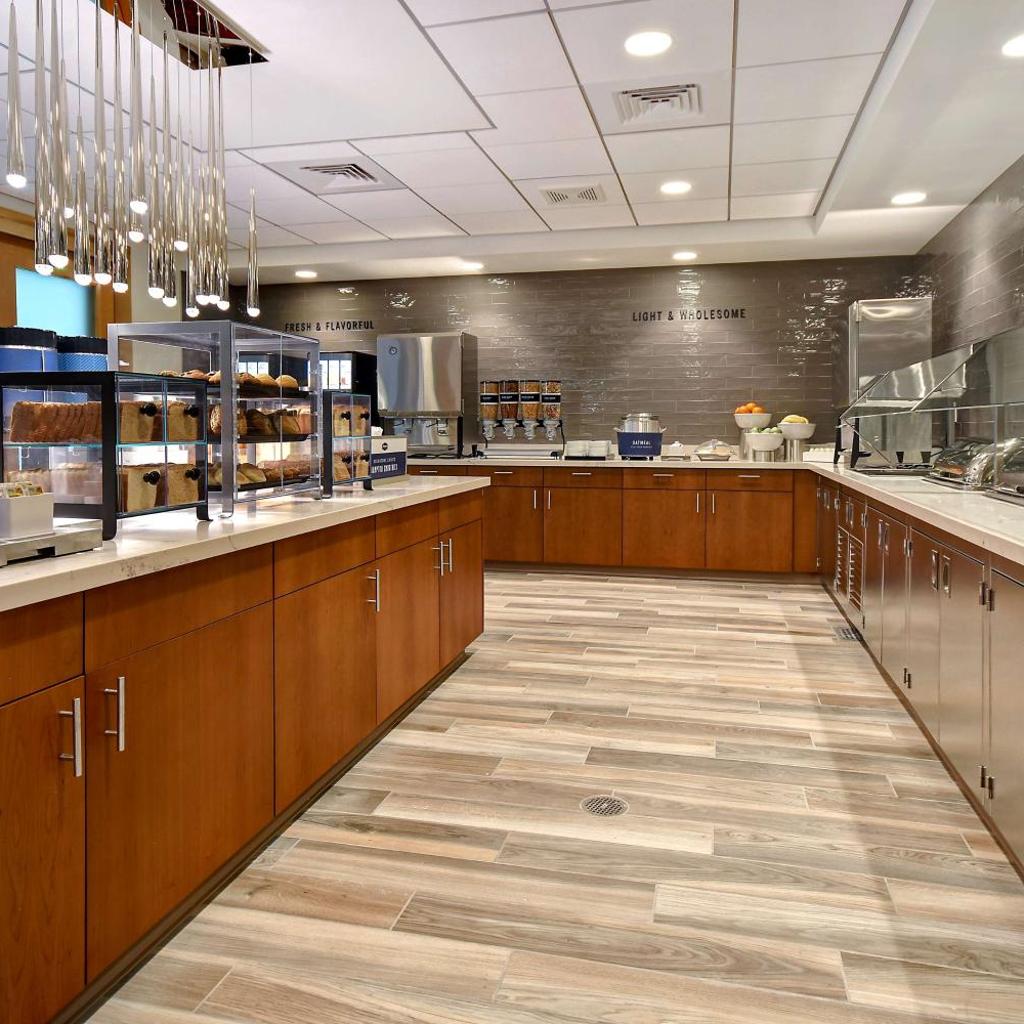 Photograph of Hampton Inn & Suites Las Vegas Convention Center - No Resort Fee