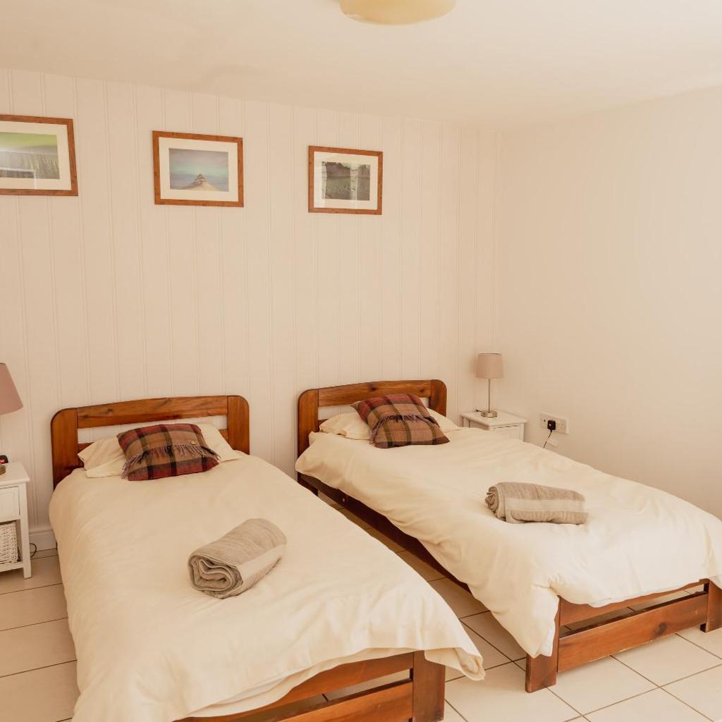 Photograph of Hideout Manor - Jekyll & Hideout