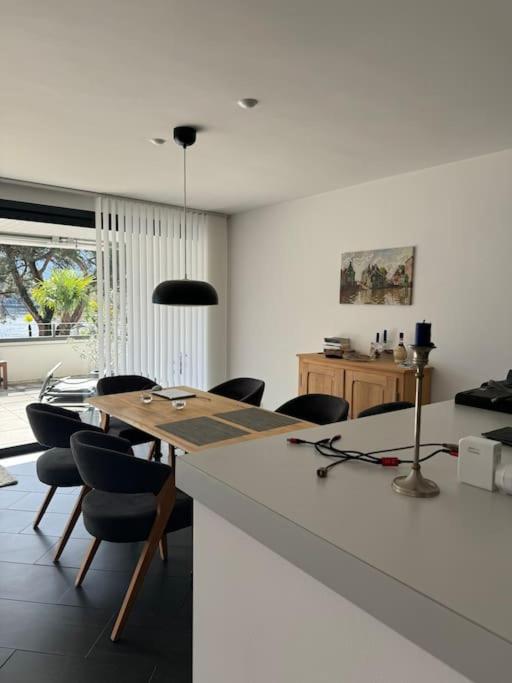 Image 2 - Appartamento fronte lago