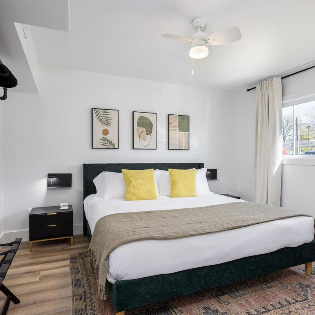 Photograph of Stylish Condo in Hillsboro Village by Vanderbilt and Belmont