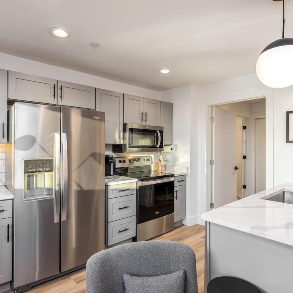 Photograph of Condo by Vanderbilt and Belmont, 3 miles to Downtown & Free Parking