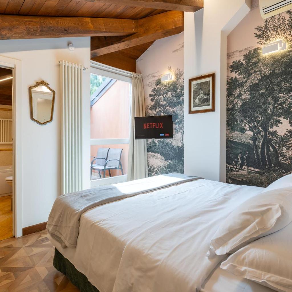 Photograph of BolognaRoomscom - Villa Bottrigari
